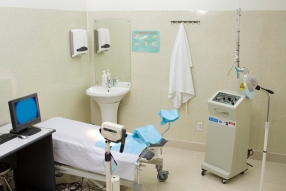 Thiết bị y tế dùng trong phòng khám sản khoa
