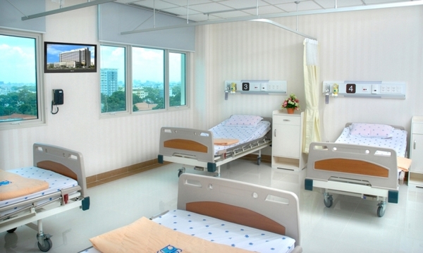 giường bệnh nhân 1