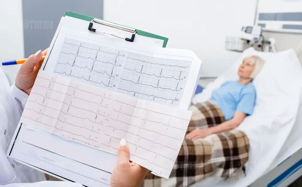 Đánh giá tim mạch ở người cao tuổi hoặc bệnh nhân có nguy cơ cao