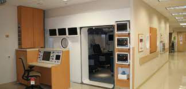 Buồng oxy cao áp Fink Engineering 