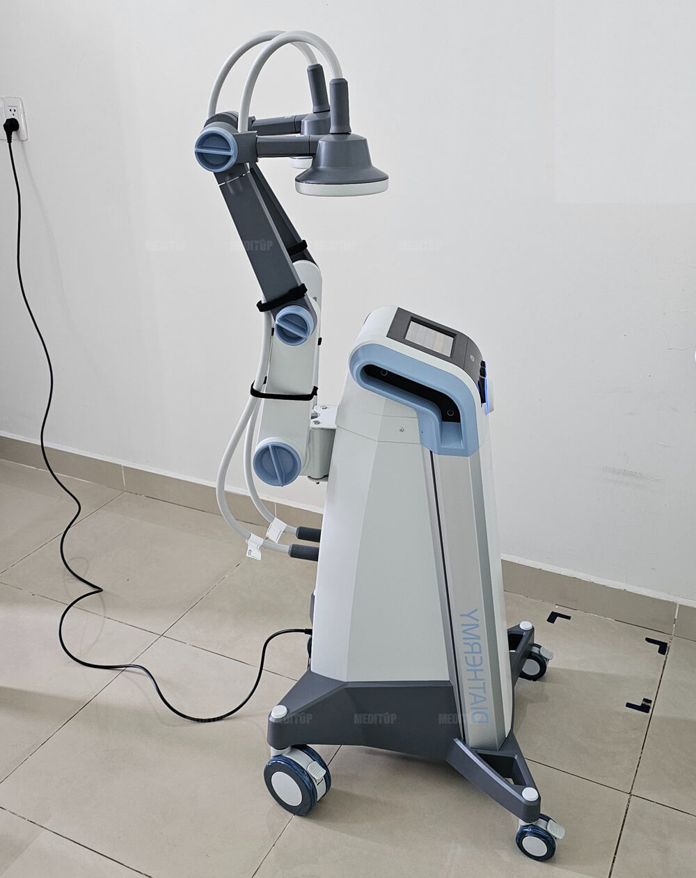 Máy vi sóng trị liệu BTL - 6000 MW Therapy