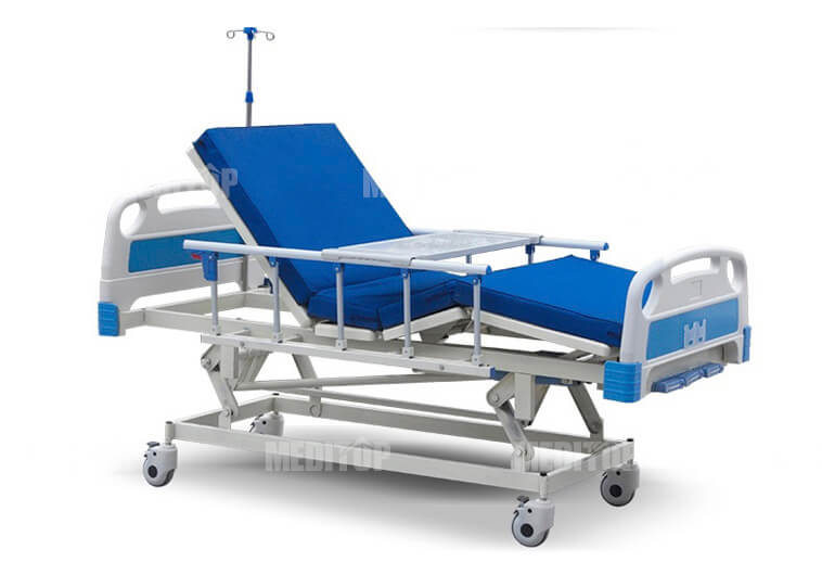 Lựa chọn giường y tế 3 tay quay cho bệnh nh&acirc;n