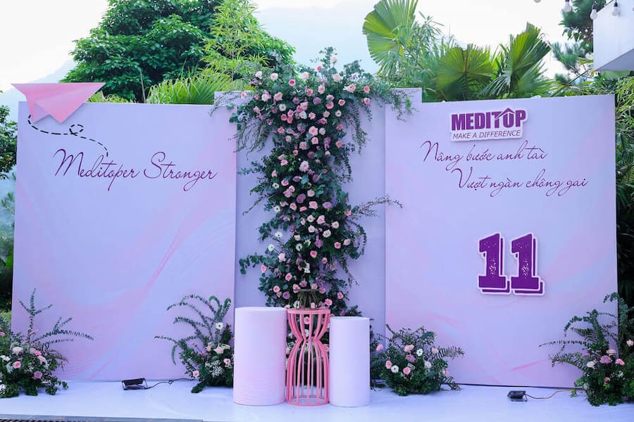 11 năm hoạt động kh&ocirc;ng ngừng nghỉ 