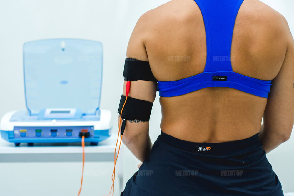 Máy xung điện trị liệu trong vật lý trị liệu và phục hồi chức năng