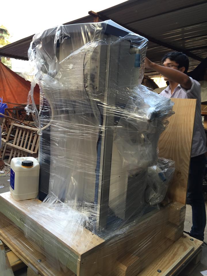 Bàn giao máy gây mê kèm thở Draeger cho BV đa khoa Vĩnh Linh