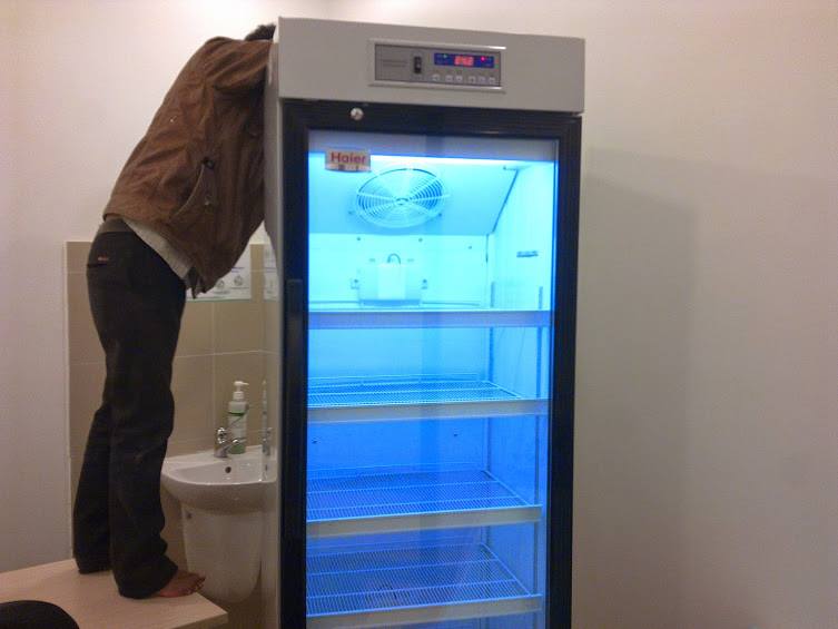 Tủ bảo quản vacxin, dược phẩm cho BV ĐKQT Vinmec