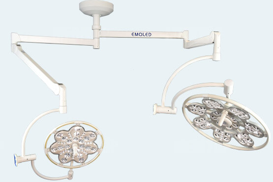 Đèn mổ Emaled 300 