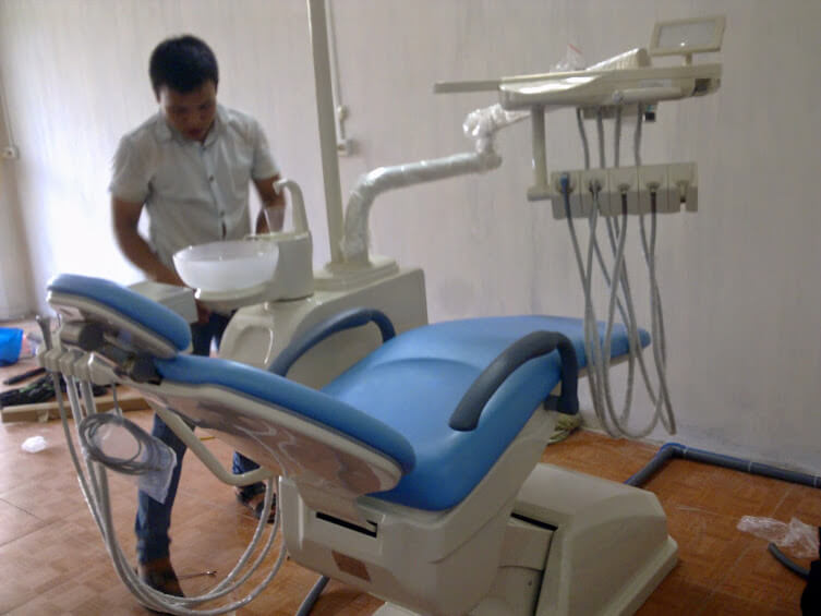 lắp ghế nha khoa nhanh gọn