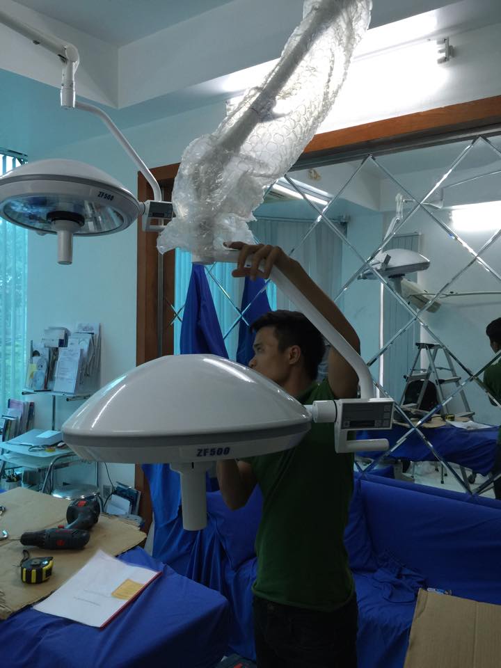Lắp trang thiết bị ph&ograve;ng mổ tại Thẩm mỹ Mika Vũ Th&aacute;i 01