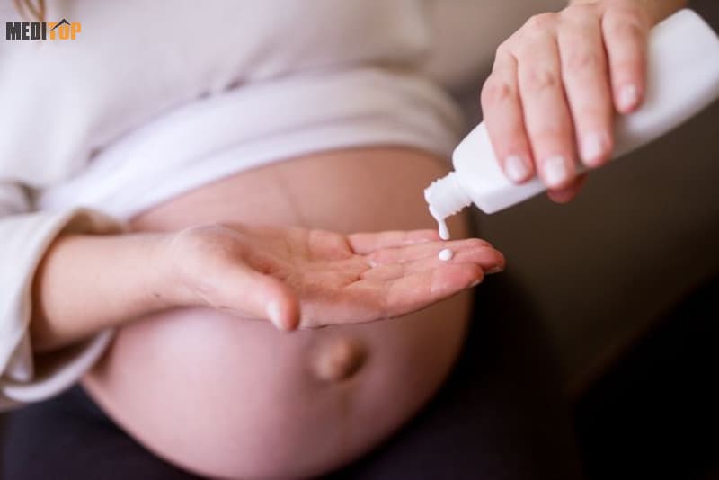 Sử dụng gel siêu âm trước khi sử dụng máy